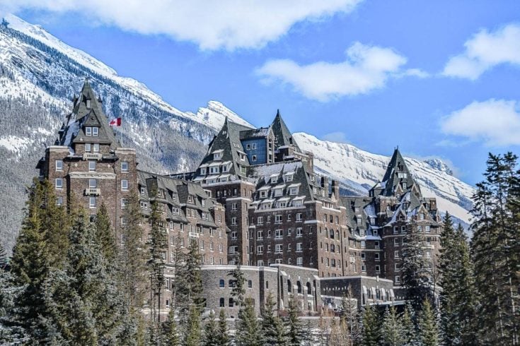 10 Best Hotels In Banff, Canada: 2024 Guide