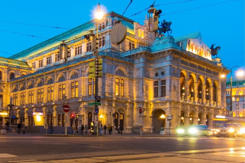 A 2-Day Vienna Itinerary - The Ultimate Weekend In Vienna, Austria: 2023