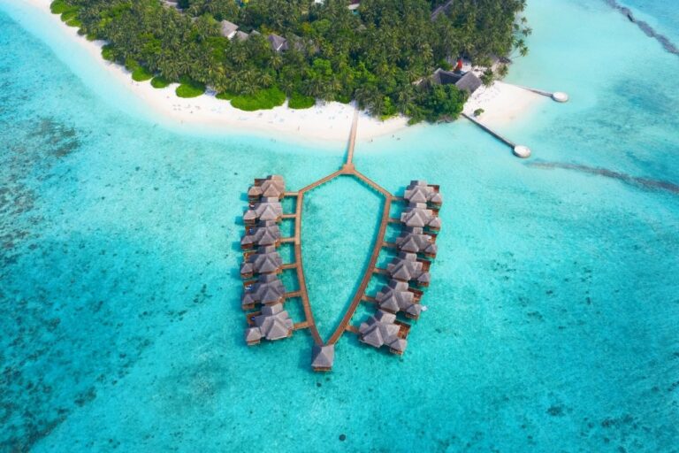 15 Romantic Maldives Resorts For Couples & Honeymoons: 2023 Guide