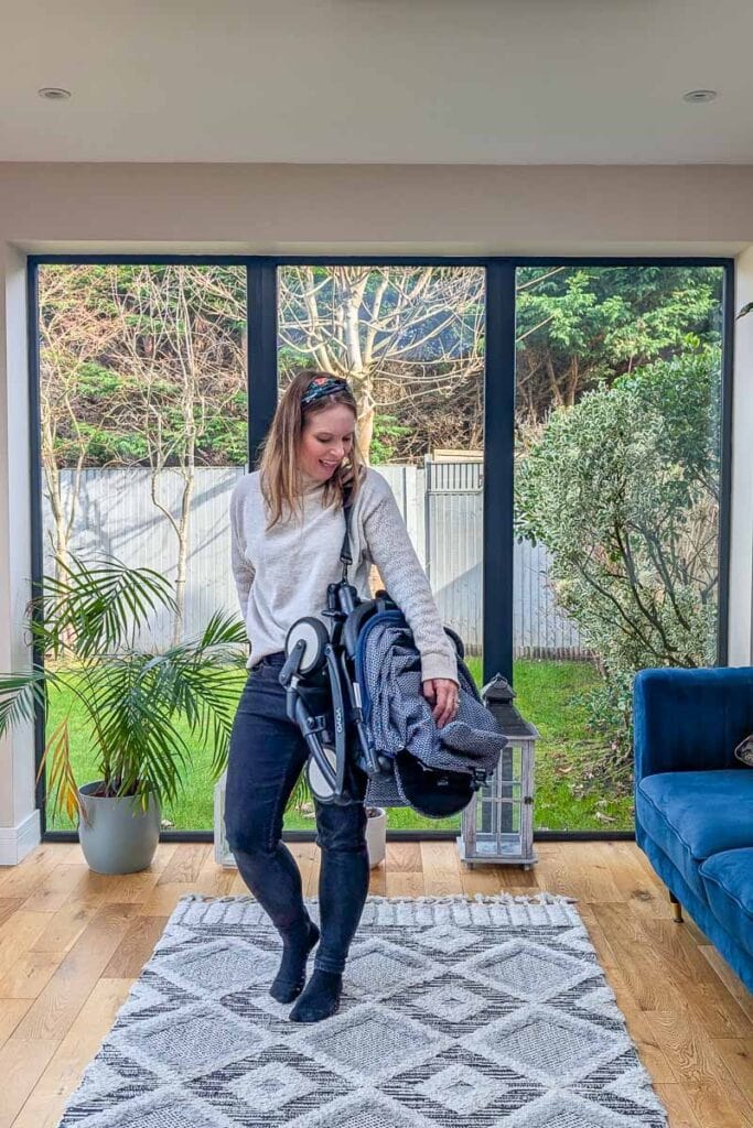 The most compact travel stroller